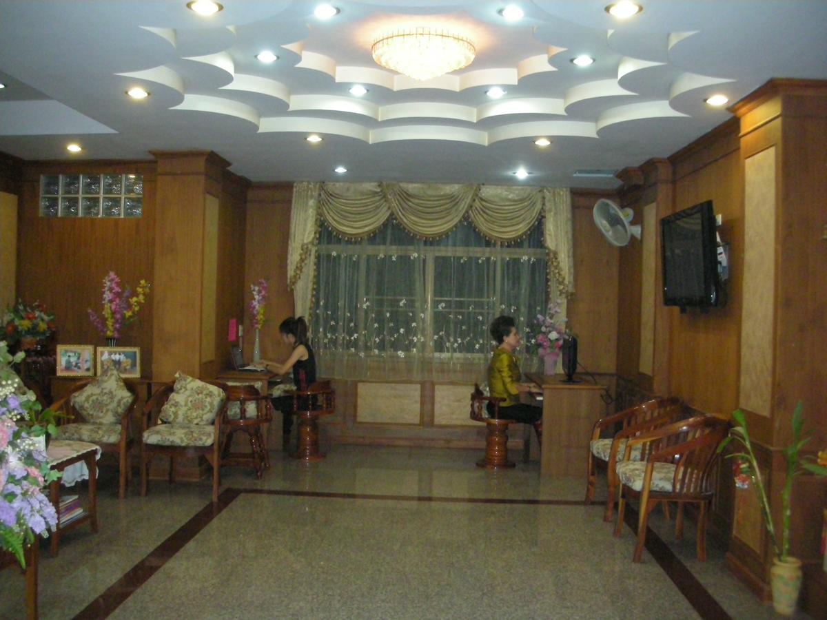 Veerasuda Condotel Ratchaburi Dış mekan fotoğraf