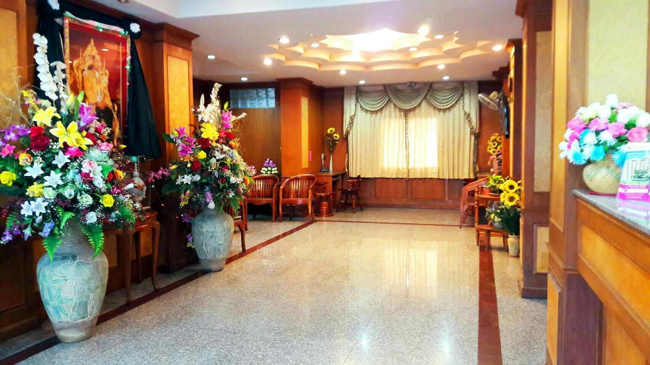Veerasuda Condotel Ratchaburi Dış mekan fotoğraf