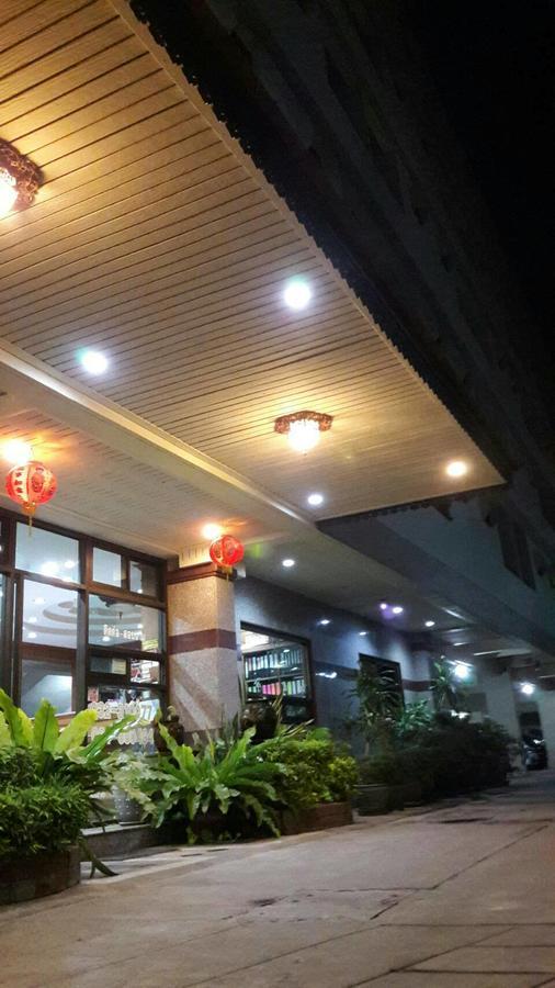 Veerasuda Condotel Ratchaburi Dış mekan fotoğraf