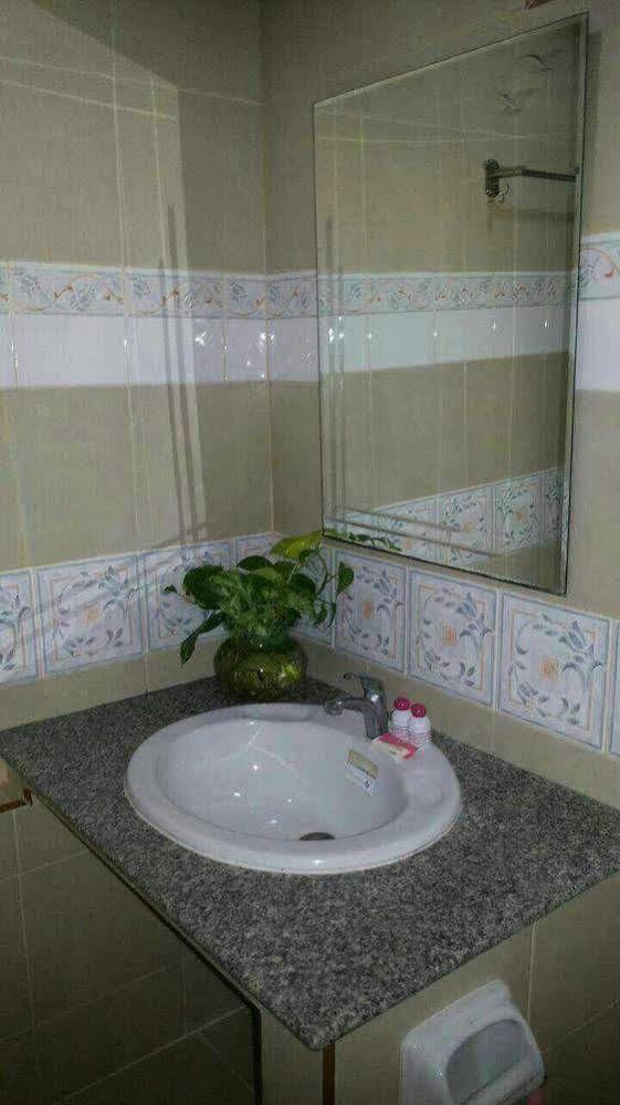 Veerasuda Condotel Ratchaburi Dış mekan fotoğraf