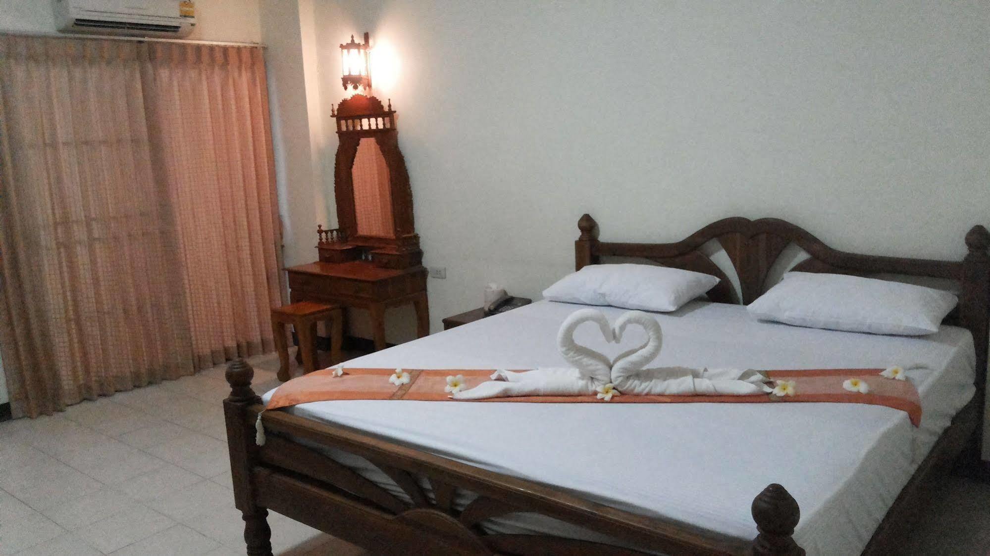 Veerasuda Condotel Ratchaburi Dış mekan fotoğraf